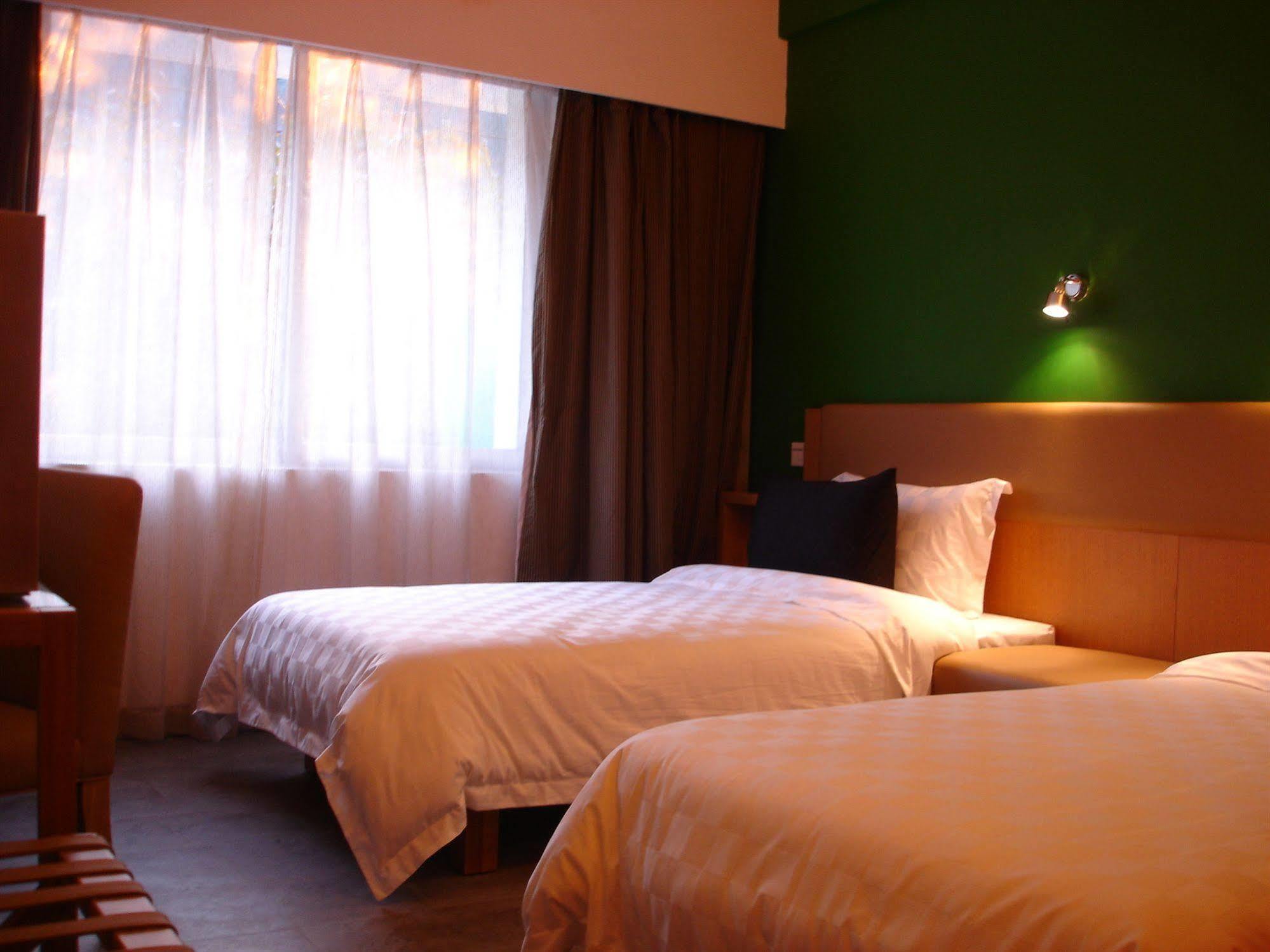 Yanjiang East Garden Inn Kuangcsou Kültér fotó